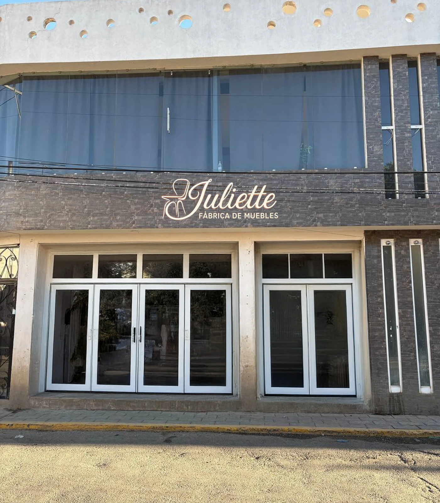 Fachada de Juliette Fábrica de Muebles
